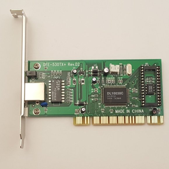 D-LINK DFE-530TX+ Rev D2 Fast Ethernet PCI 10/100 Mbps Adapter / NIC - Picture 2 of 12